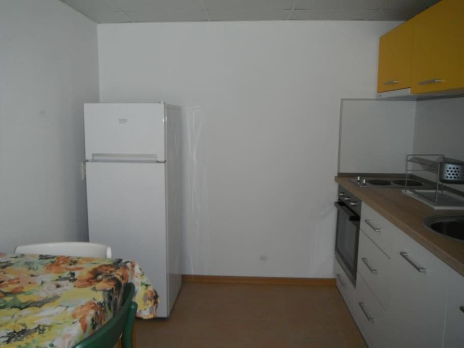 מונטנה Gradina Apartment מראה חיצוני תמונה